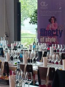 PAYS D’OC IGP mit seltenen Rebsorten und Weine der LOIRE mit Muscadet